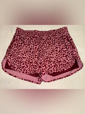 Women's Avia Leopard Print Gym Shorts Layered Size large 12-14